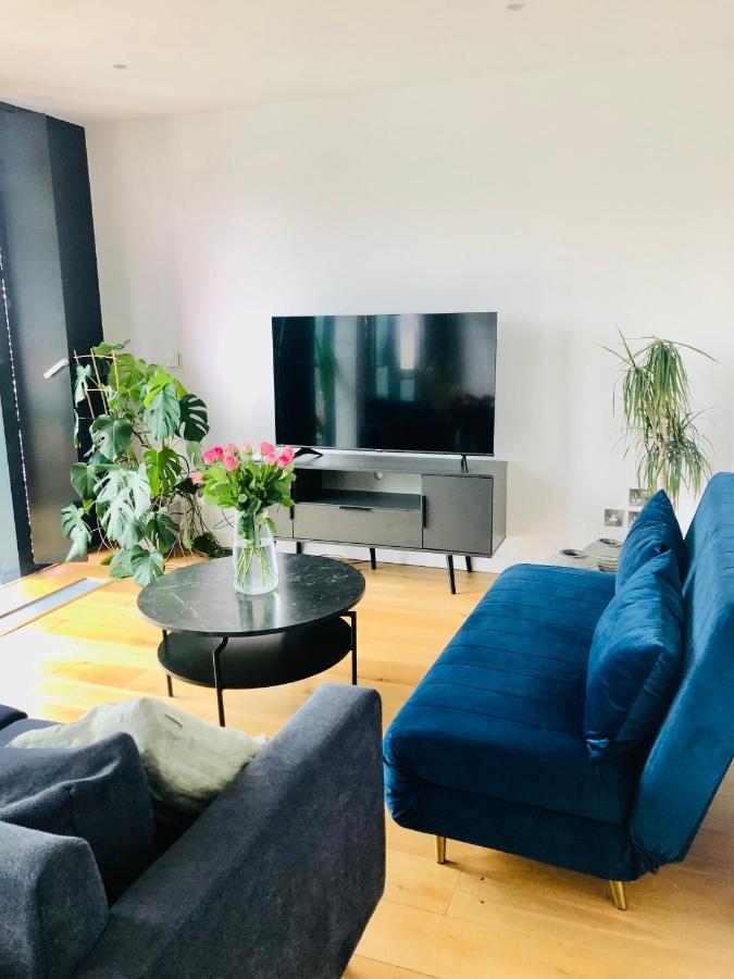 Luxury 2 Bedroom Apartment 20 Min From Central 伦敦 外观 照片